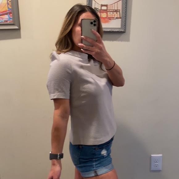 ASTR Capped Short Sleeve Back Button Top Size S - Picture 2 of 13